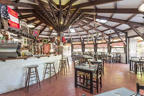Le Village Western